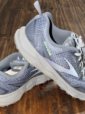 Brooks Divide I Trail shoes
